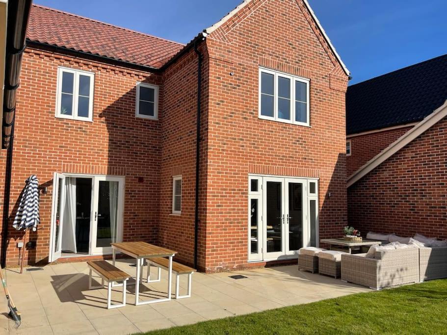 Stunning! Beautiful Contemporary Property In Holt, Norfolk Holt (Norfolk) Exterior foto
